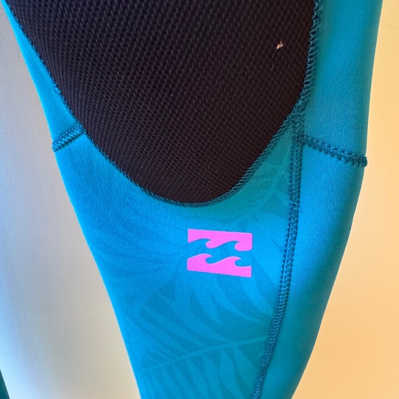 NWT Billabong Women's 'Synergy' 3/2 Neoprene Wetsuit in Blue Lagoon Sz. 6US - Picture 10 of 10